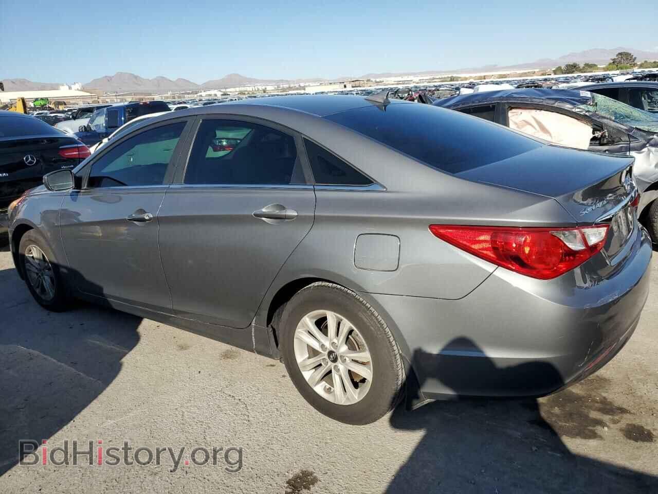 2013 HYUNDAI SONATA - VIN: 5NPEB4AC3DH732227 - Фото 2