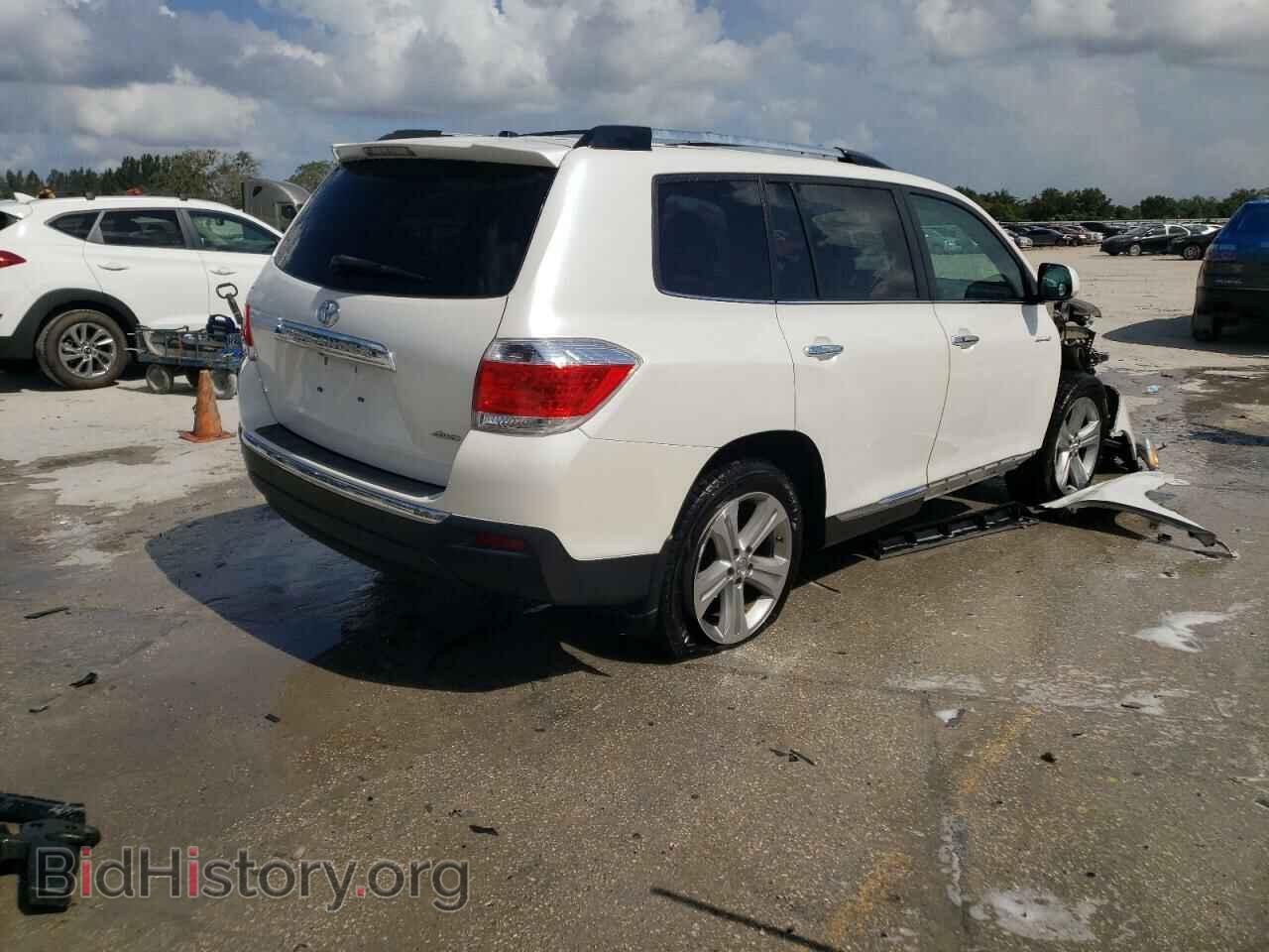 2013 TOYOTA HIGHLANDER - VIN: 5TDDK3EH8DS184988 - Фото 4