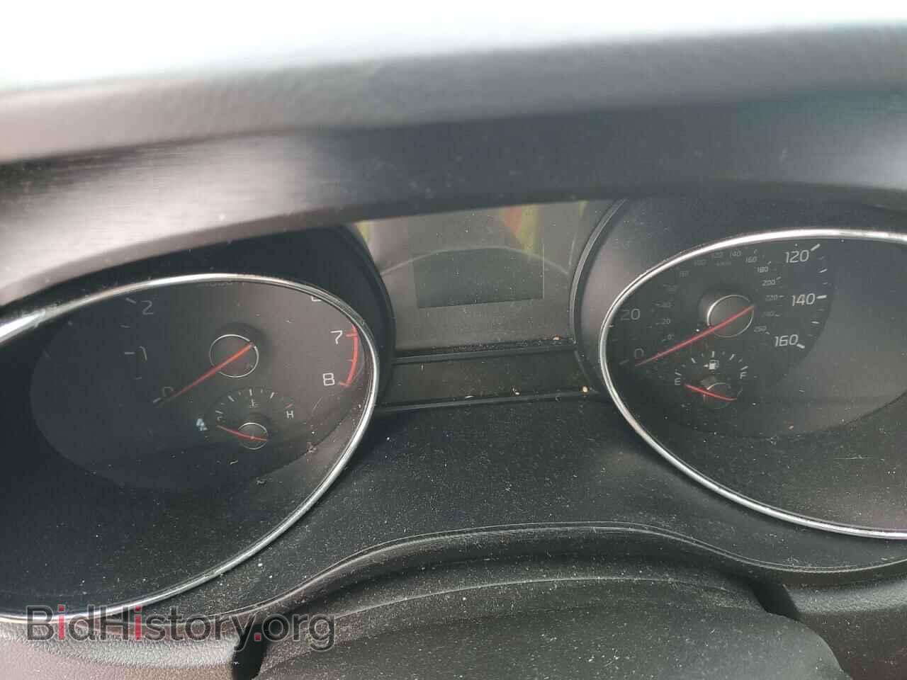 2016 KIA All Models - VIN: KNDMB5C19G6131609 - Photo 9