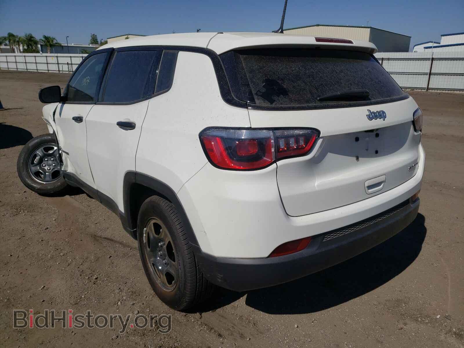 2017 JEEP COMPASS - VIN: 3C4NJCAB1HT668697 - Фото 3