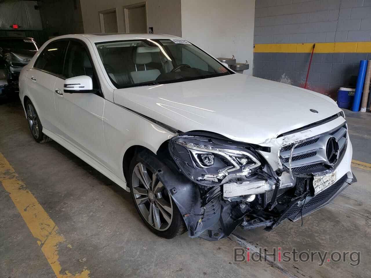 Photo WDDHF5KB6EA897975 - MERCEDES-BENZ E-CLASS 2014