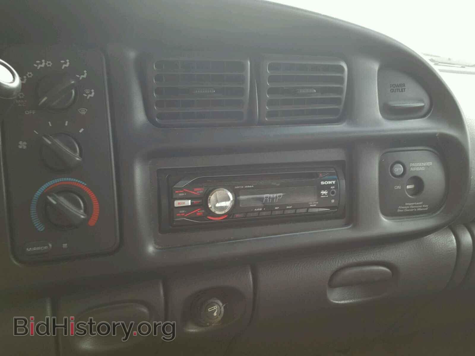 1998 DODGE RAM 1500 - VIN: 3B7HC12Y1WG104584 - Фото 9