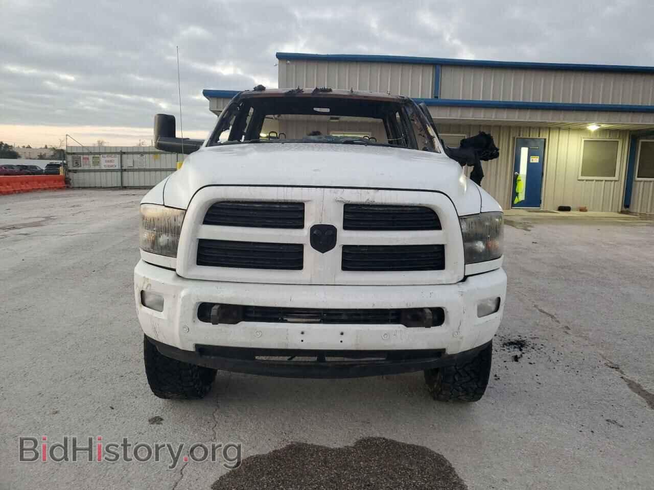 2017 RAM All Models - VIN: 3C6UR5DJ4HG776489 - Фото 5