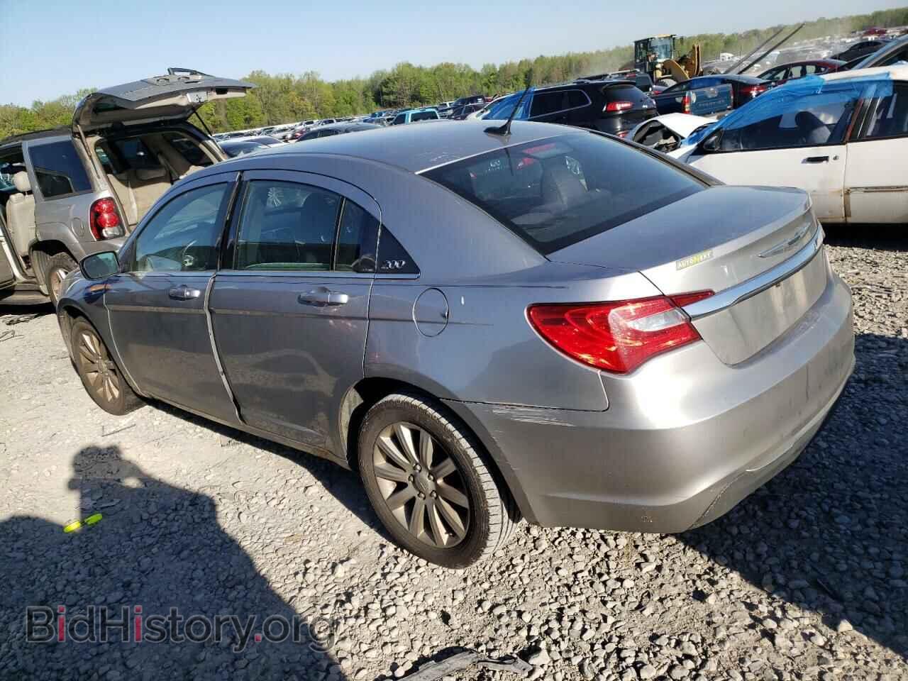 2013 CHRYSLER 200 - VIN: 1C3CCBBB5DN546580 - Photo 2