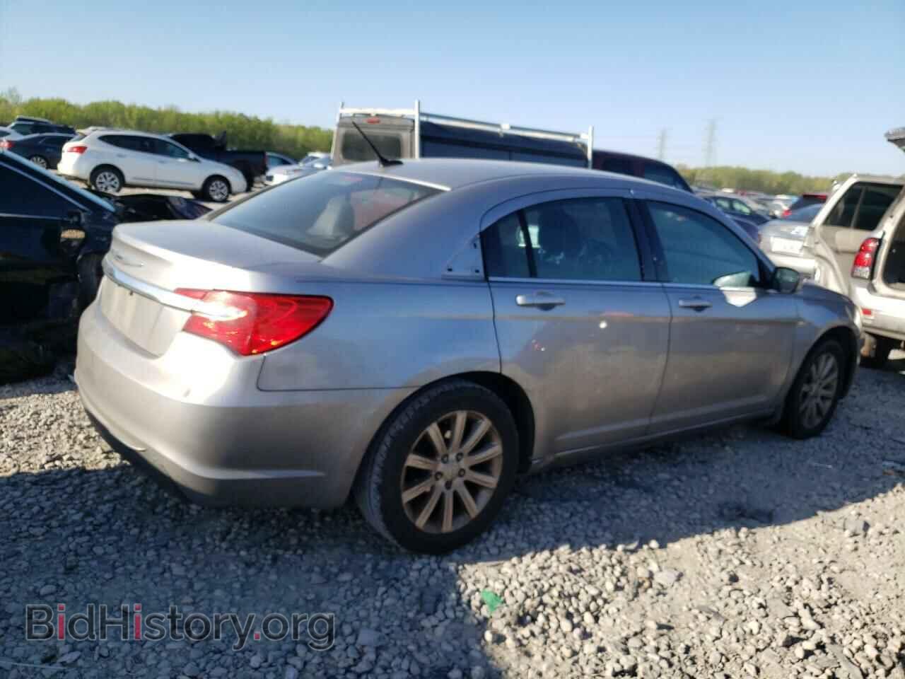 2013 CHRYSLER 200 - VIN: 1C3CCBBB5DN546580 - Photo 3