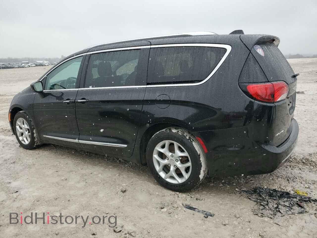 2017 CHRYSLER PACIFICA - VIN: 2C4RC1EG1HR653352 - Фото 2