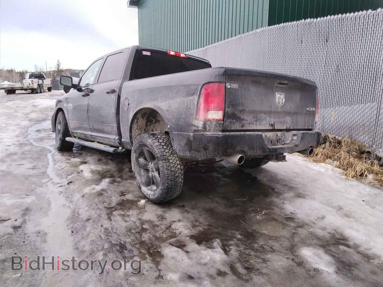 2018 RAM 1500 - VIN: 3C6RR7KT5JG151983 - Фото 2