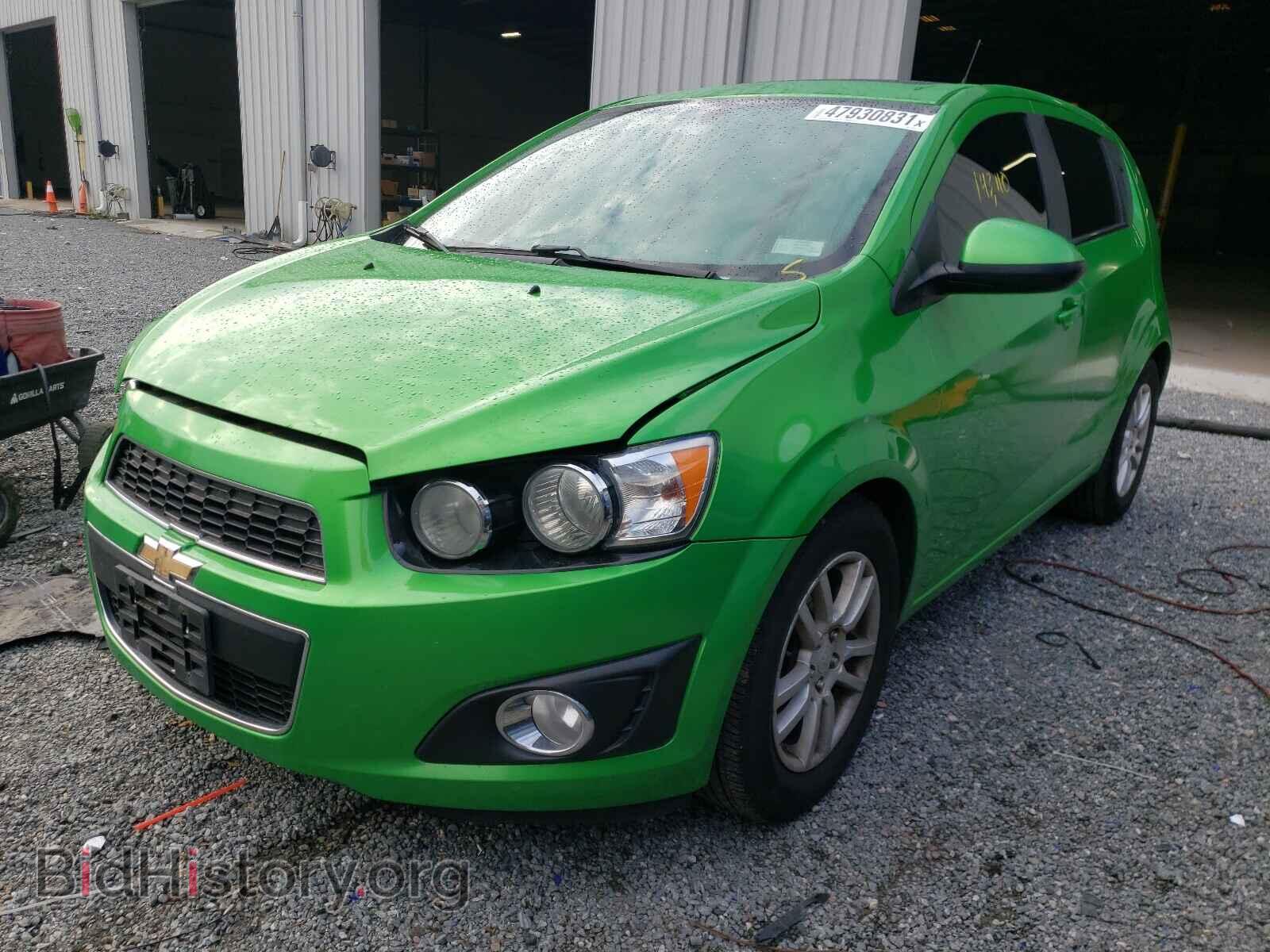 2014 CHEVROLET SONIC - VIN: 1G1JC6SG2E4216501 - Фото 2