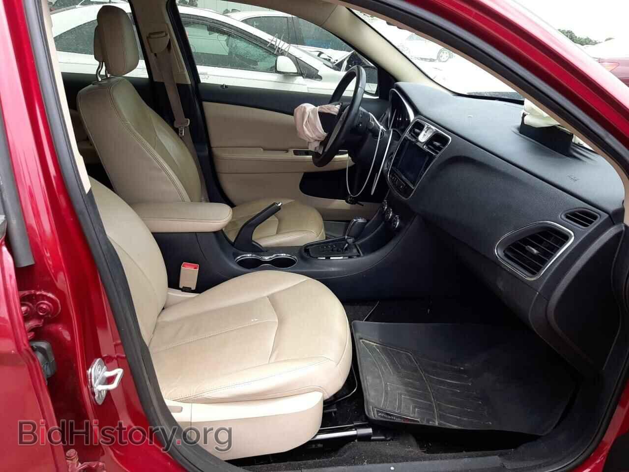 2011 CHRYSLER 200 - VIN: 1C3BC2FB4BN594297 - Photo 5