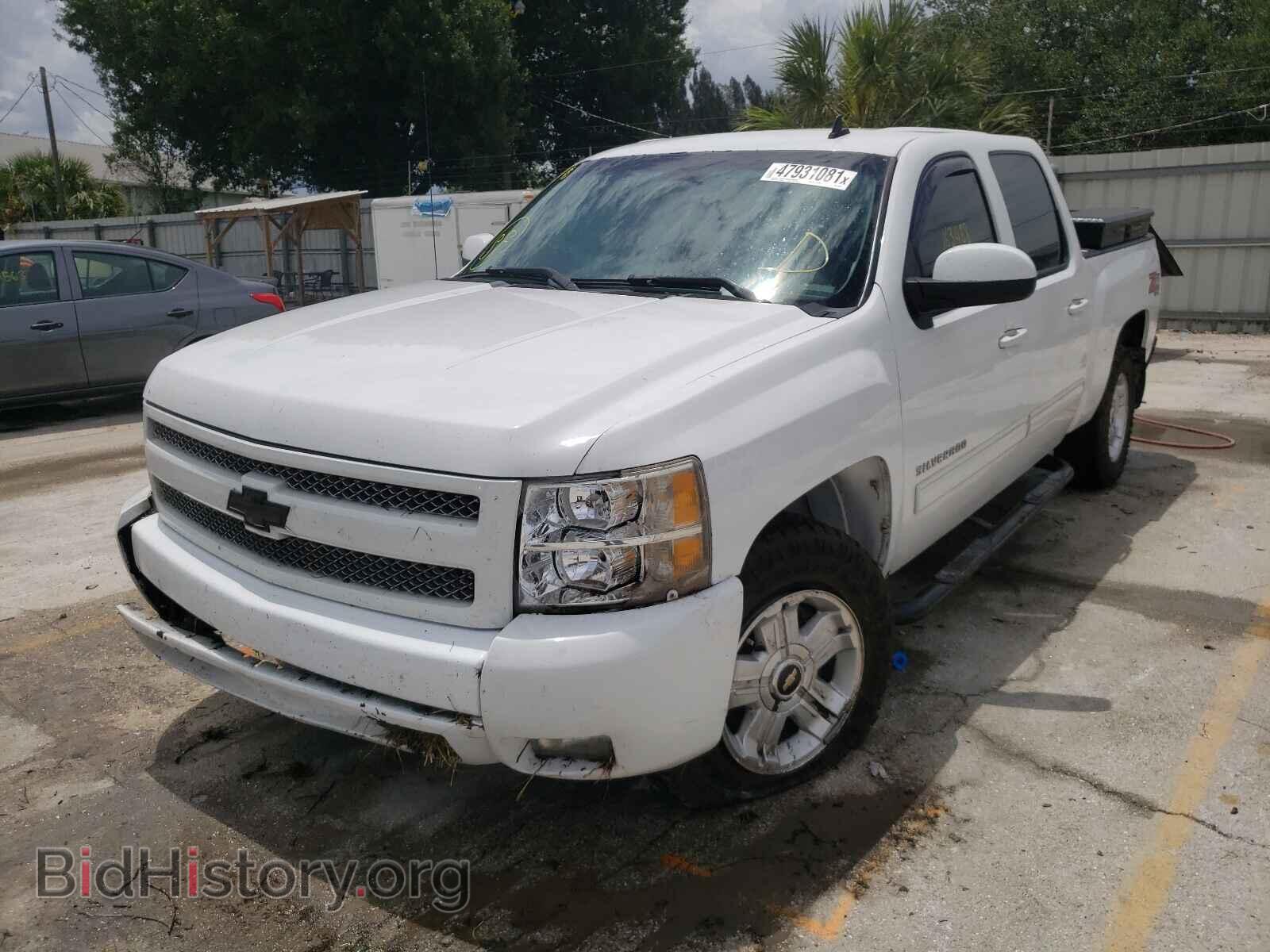 2011 CHEVROLET SILVERADO - VIN: 3GCPKTE37BG304633 - Фото 2