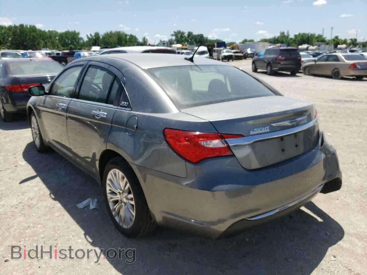 2011 CHRYSLER 200 - VIN: 1C3BC2FB9BN597597 - Photo 3