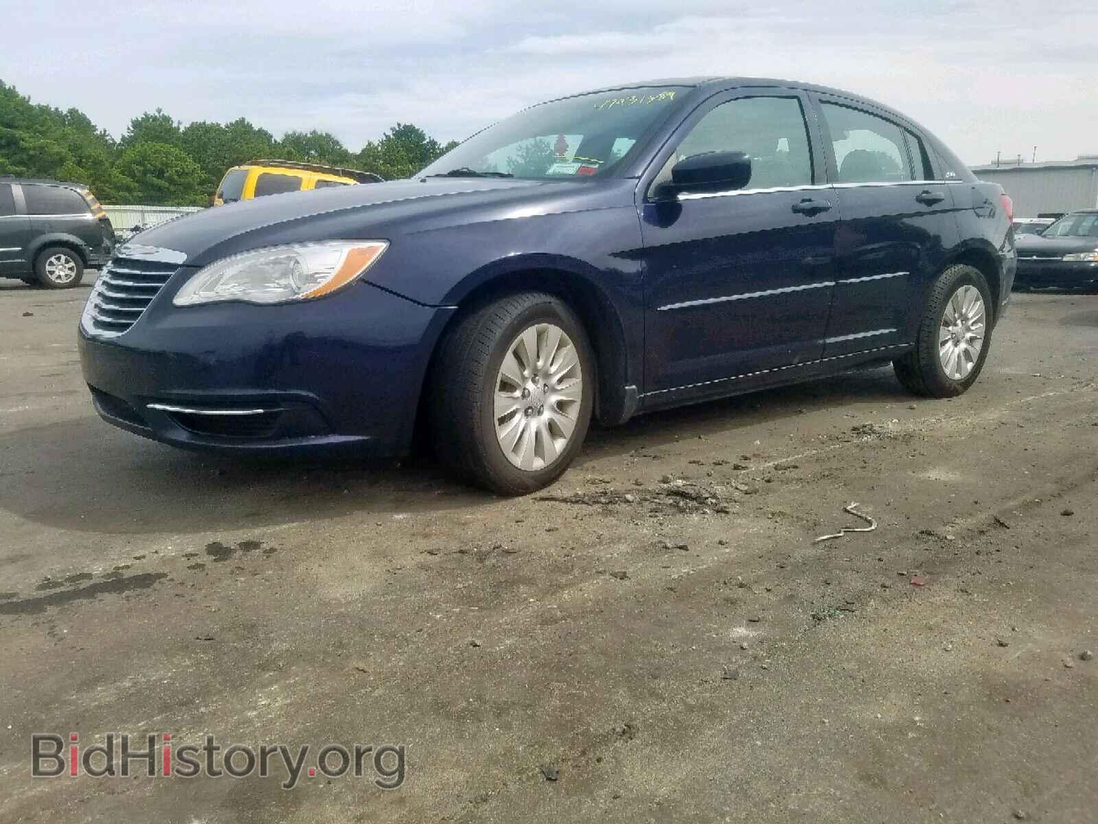 2012 CHRYSLER 200 - VIN: 1C3CCBAB8CN225682 - Photo 2