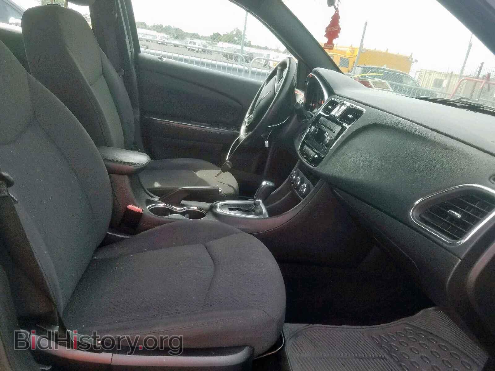 2012 CHRYSLER 200 - VIN: 1C3CCBAB8CN225682 - Photo 5