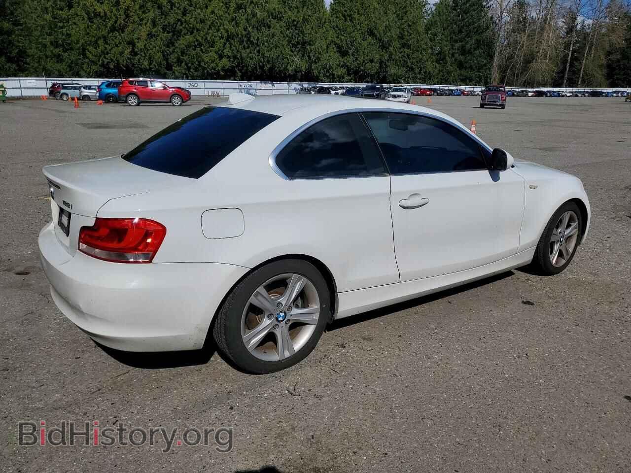 2013 BMW 1 SERIES - VIN: WBAUP9C58DVS94648 - Фото 3