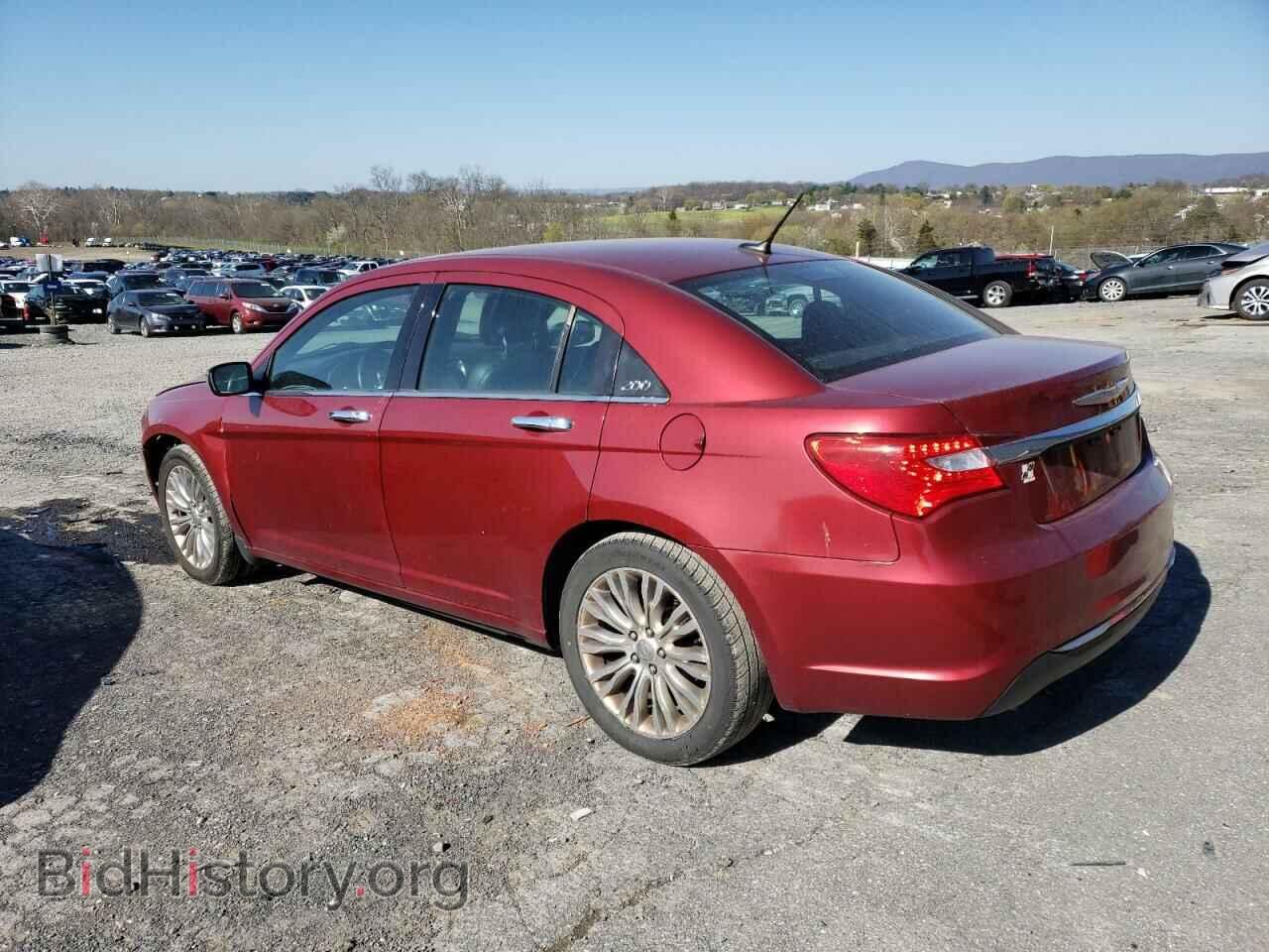 2012 CHRYSLER 200 - VIN: 1C3CCBCG2CN116885 - Фото 2
