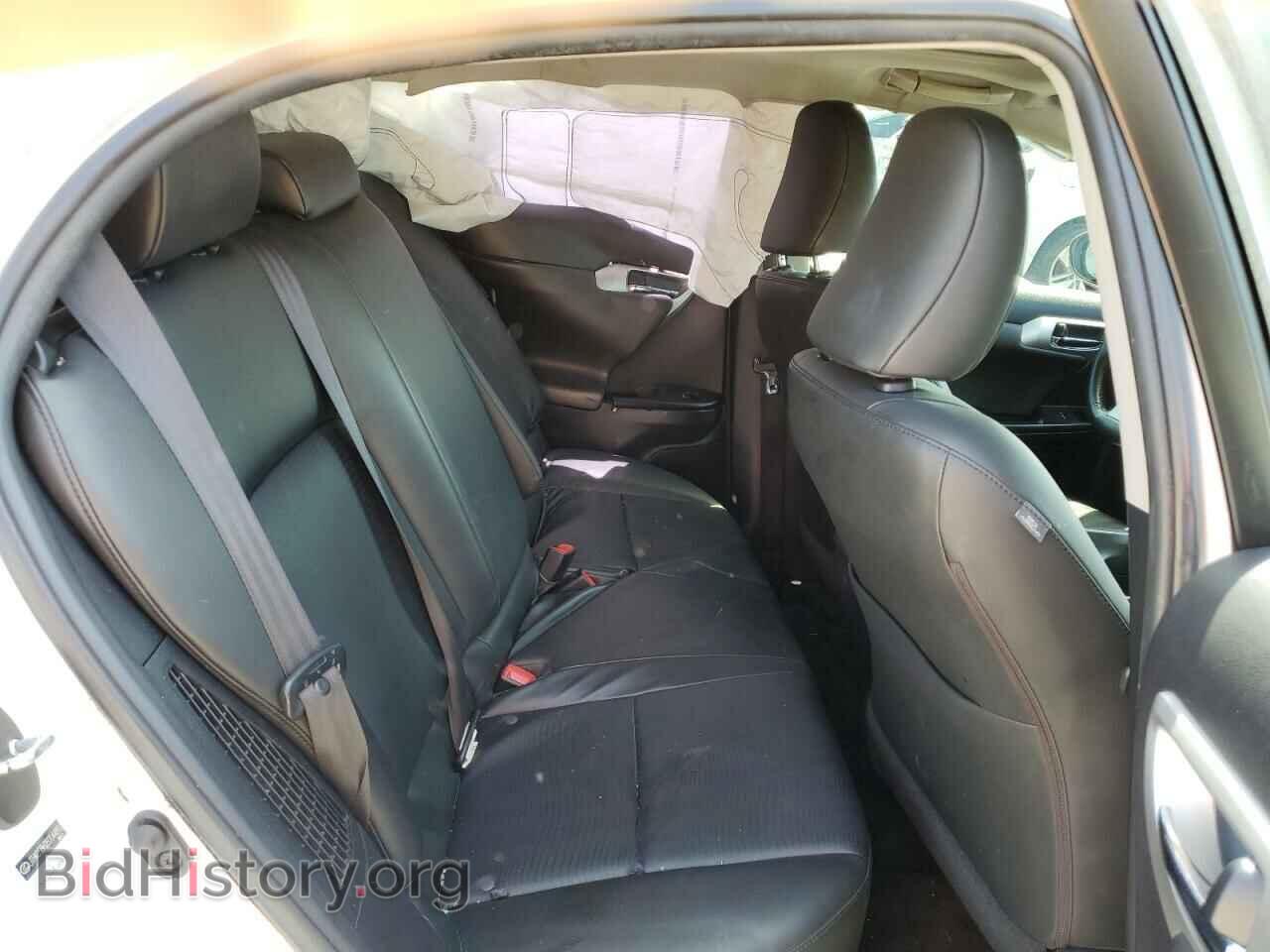 2011 LEXUS CT 200 - VIN: JTHKD5BH2B2044892 - Фото 10