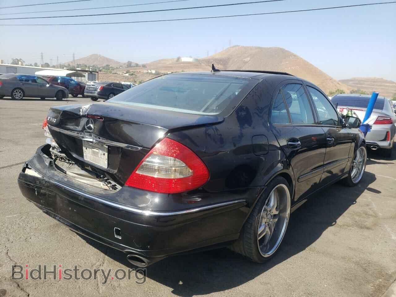 2007 MERCEDES-BENZ E-CLASS - VIN: WDBUF56X67B084582 - Фото 4