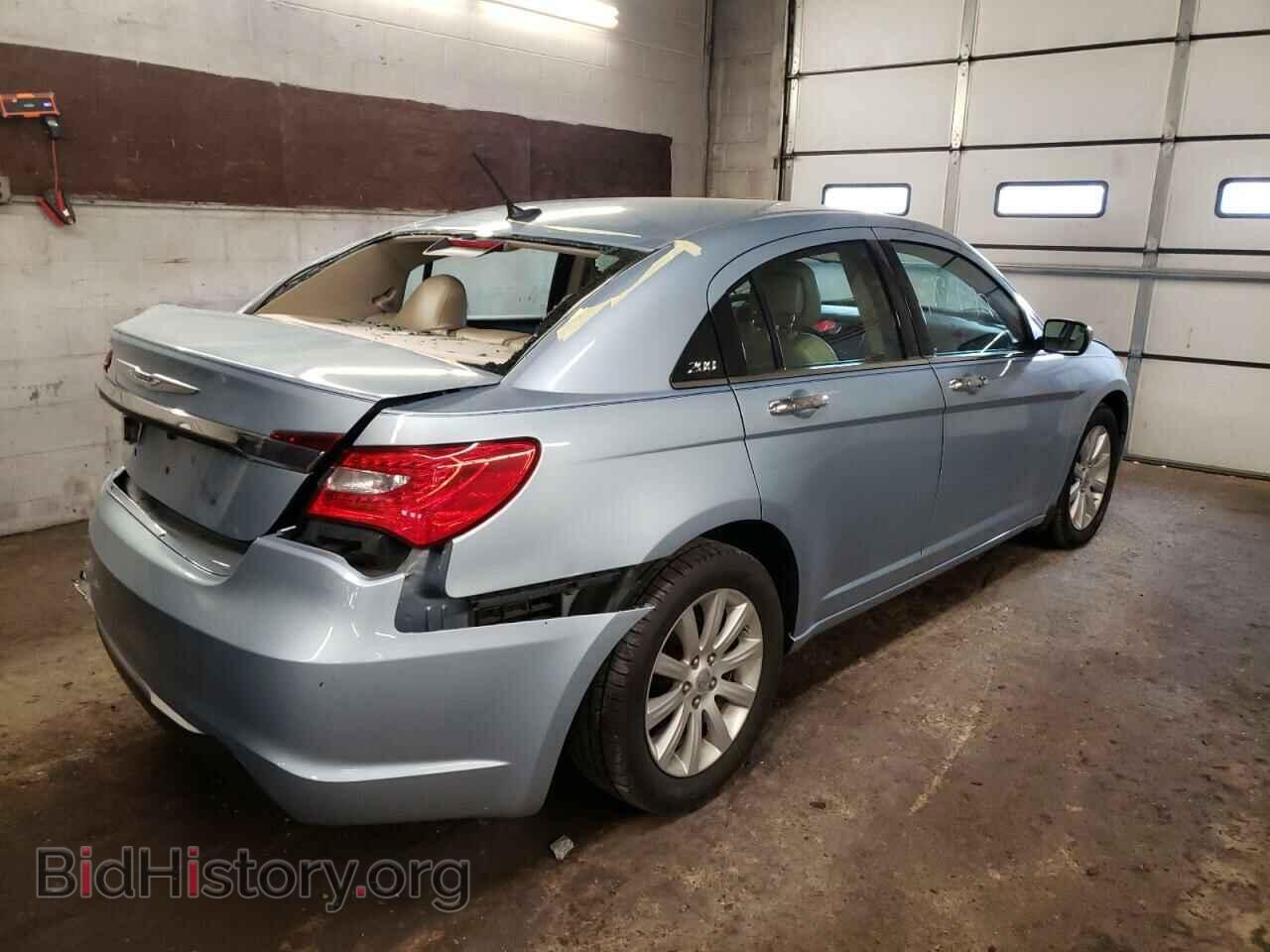 2013 CHRYSLER 200 - VIN: 1C3CCBCG9DN520896 - Фото 4