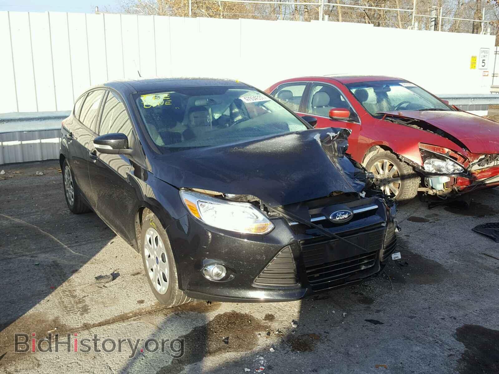Photo 1FAHP3K26CL408848 - FORD FOCUS 2012