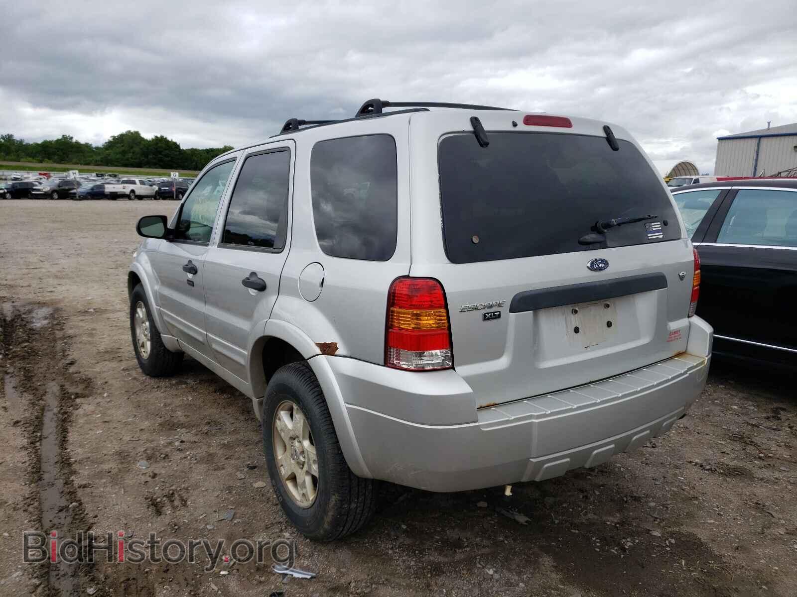 2007 FORD ESCAPE - VIN: 1FMCU93177KA39575 - Фото 3