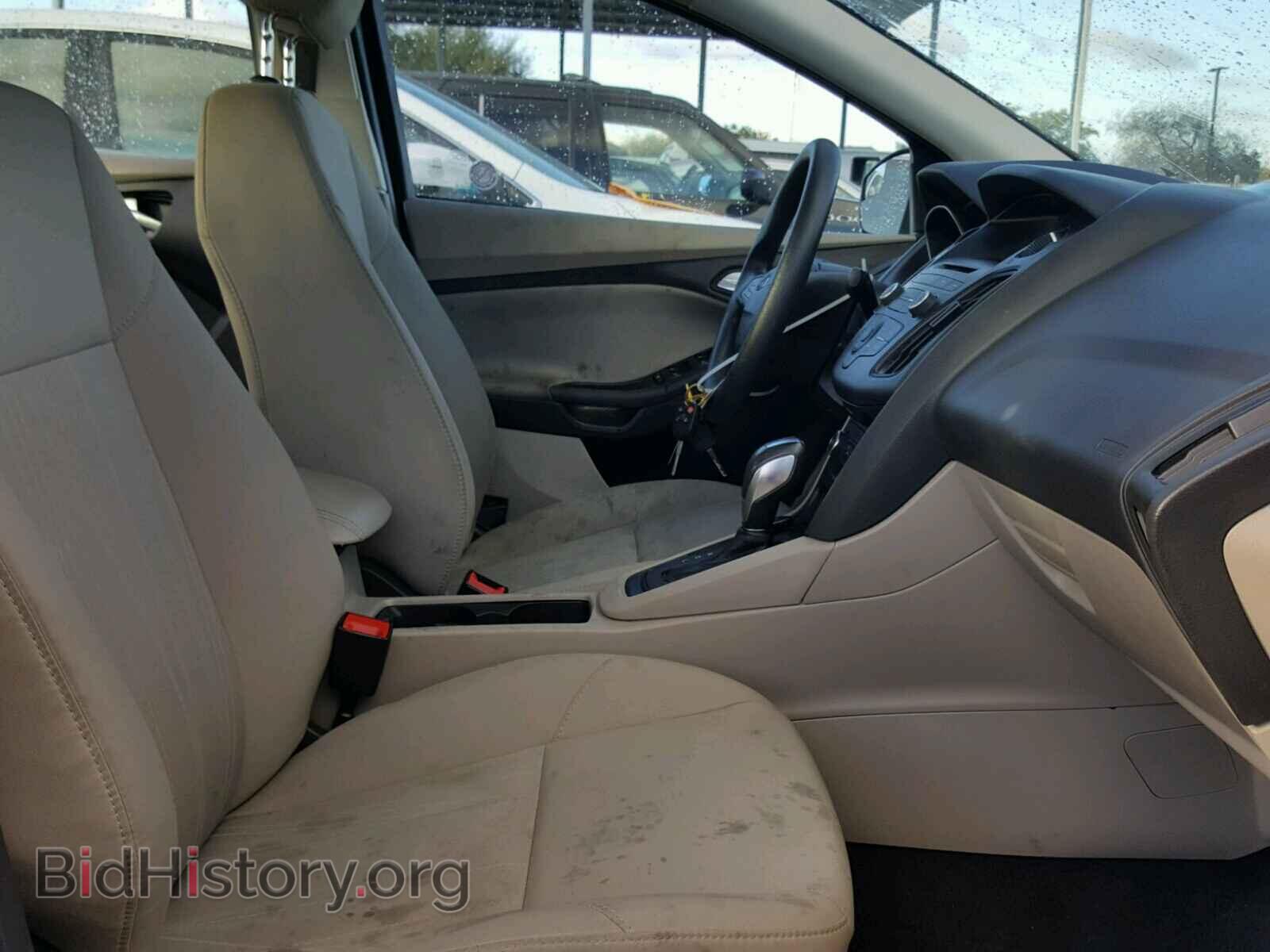 2016 FORD FOCUS - VIN: 1FADP3F24GL271052 - Photo 5