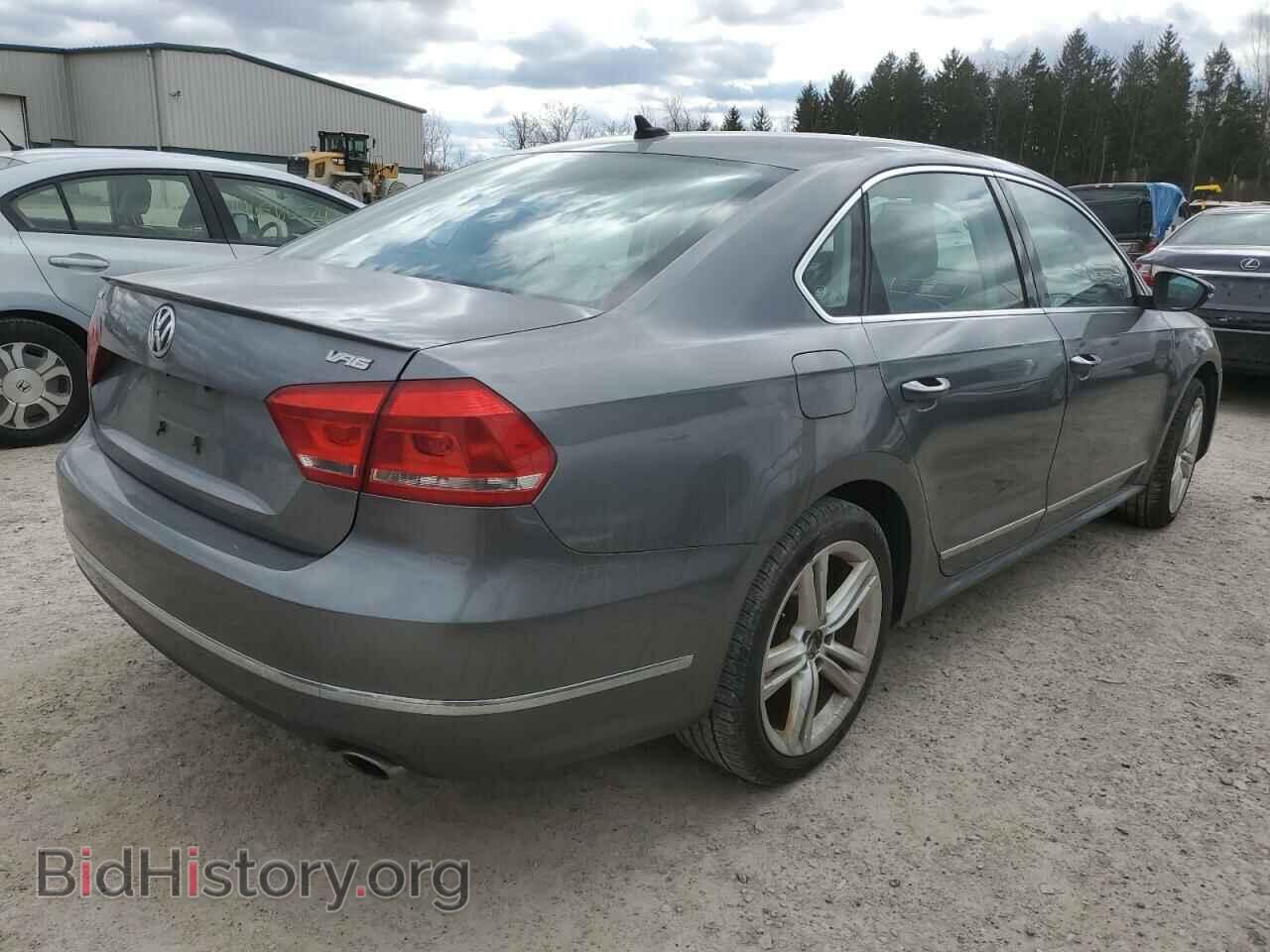 2012 VOLKSWAGEN PASSAT - VIN: 1VWCM7A36CC092184 - Фото 3