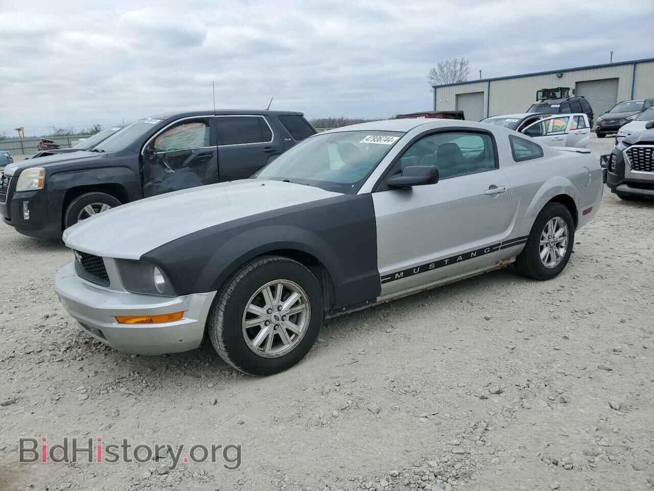 Фотография 1ZVHT80N395112017 - FORD ALL Models 2009