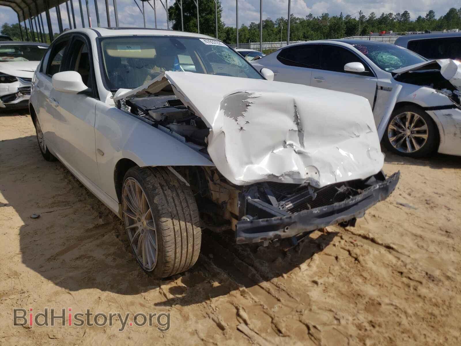 Photo WBAPH7C51BE678122 - BMW 3 SERIES 2011