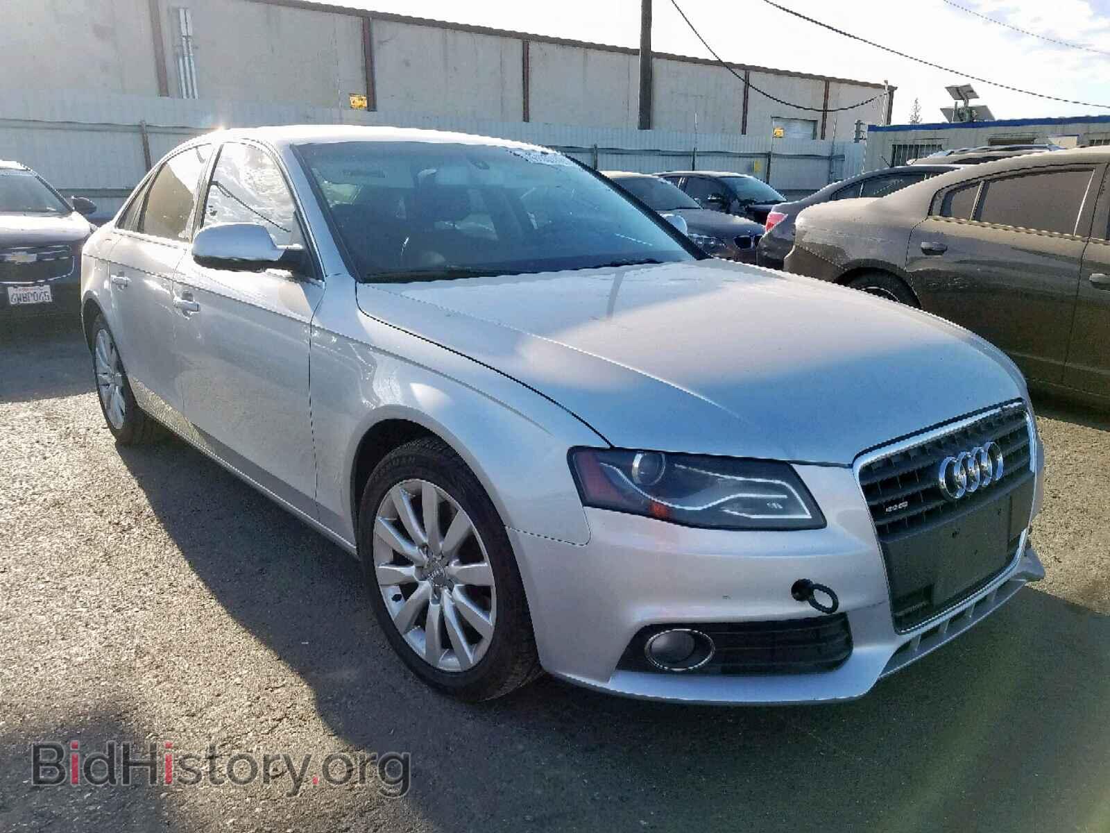 Фотография WAUFFAFL9AA051523 - AUDI A4 2010