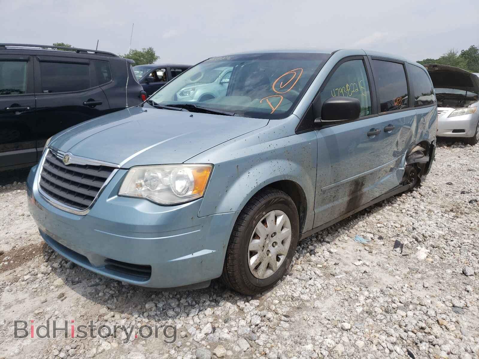 2008 CHRYSLER MINIVAN - VIN: 2A8HR44H58R818883 - Фото 2