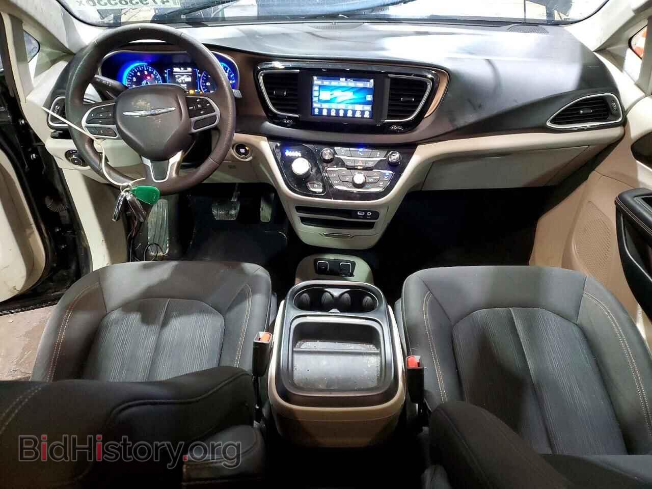 2018 CHRYSLER PACIFICA - VIN: 2C4RC1FG6JR125987 - Фото 8