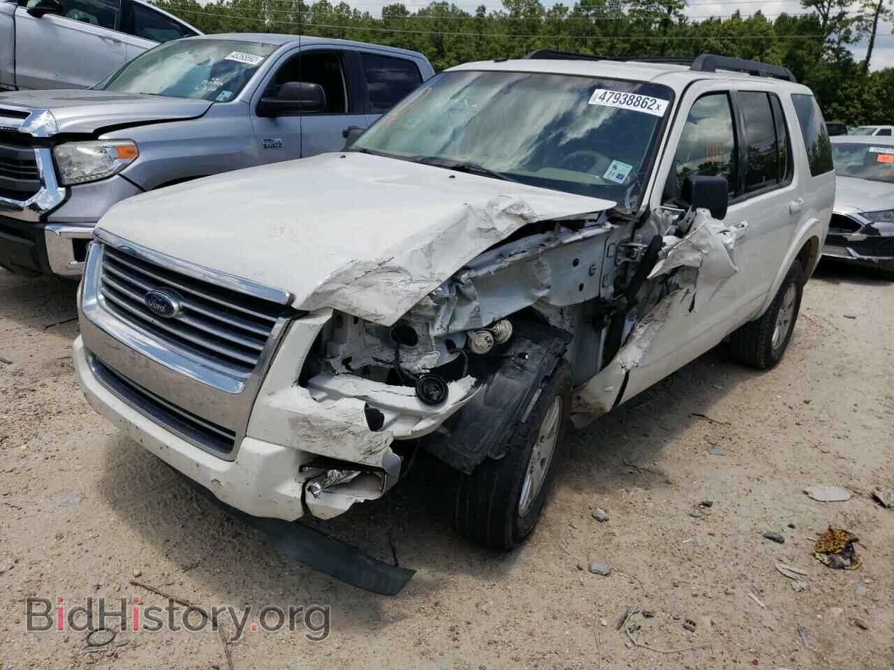 2010 FORD EXPLORER - VIN: 1FMEU6DE8AUA95237 - Фото 2