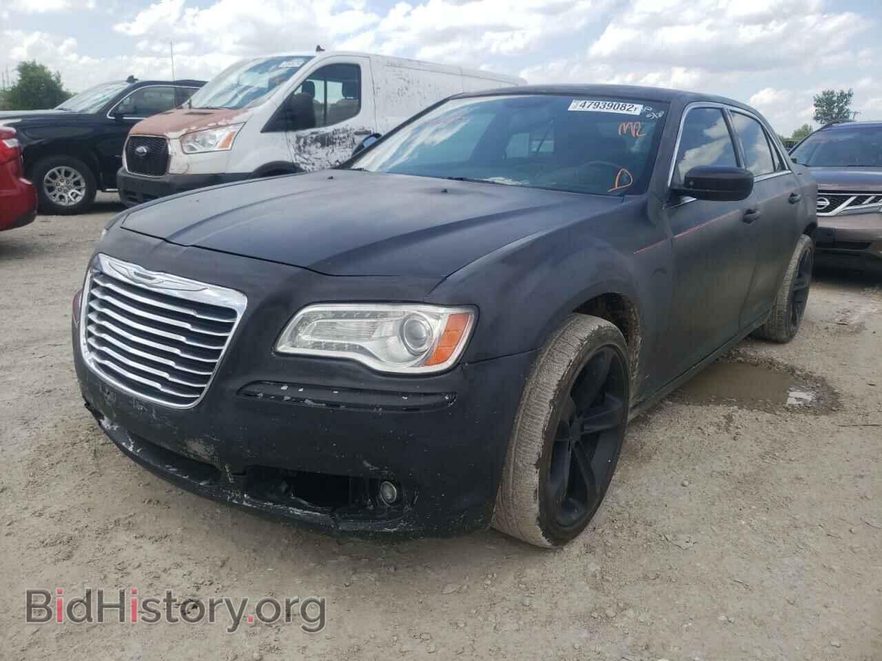 2014 CHRYSLER 300 - VIN: 2C3CCARG7EH151077 - Фото 2
