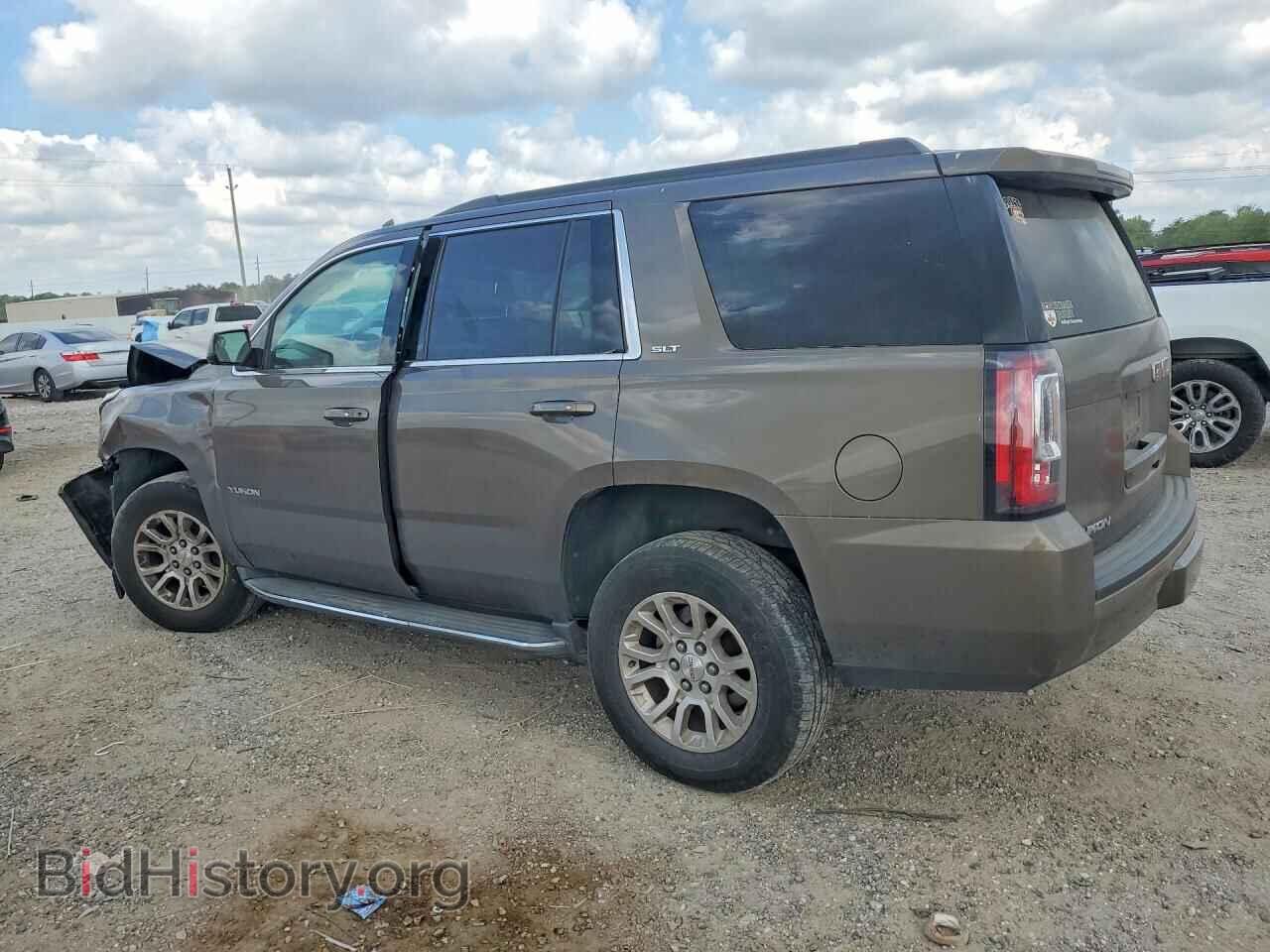2015 GMC YUKON - VIN: 1GKS1BKC0FR672836 - Фото 2