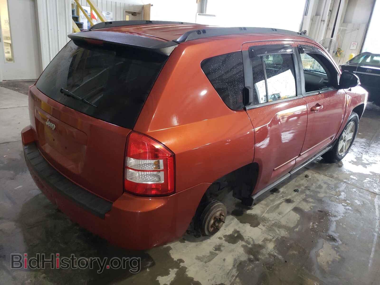2010 JEEP COMPASS - VIN: 1J4NT4FB8AD578994 - Фото 4