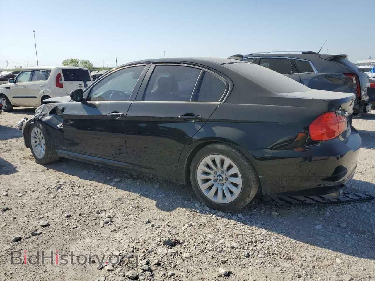 2009 BMW 3 SERIES - VIN: WBAPK73589A457183 - Фото 2