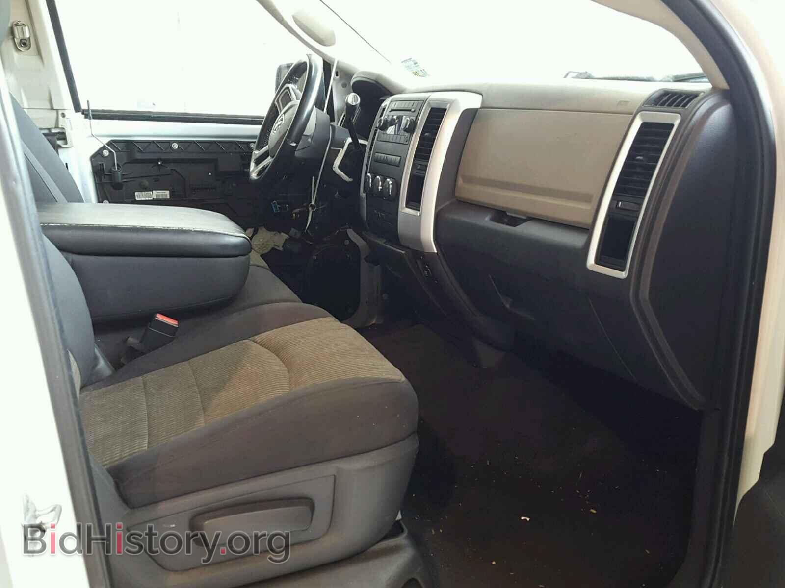 2011 DODGE RAM 1500 - VIN: 1D7RB1CT4BS584235 - Фото 5
