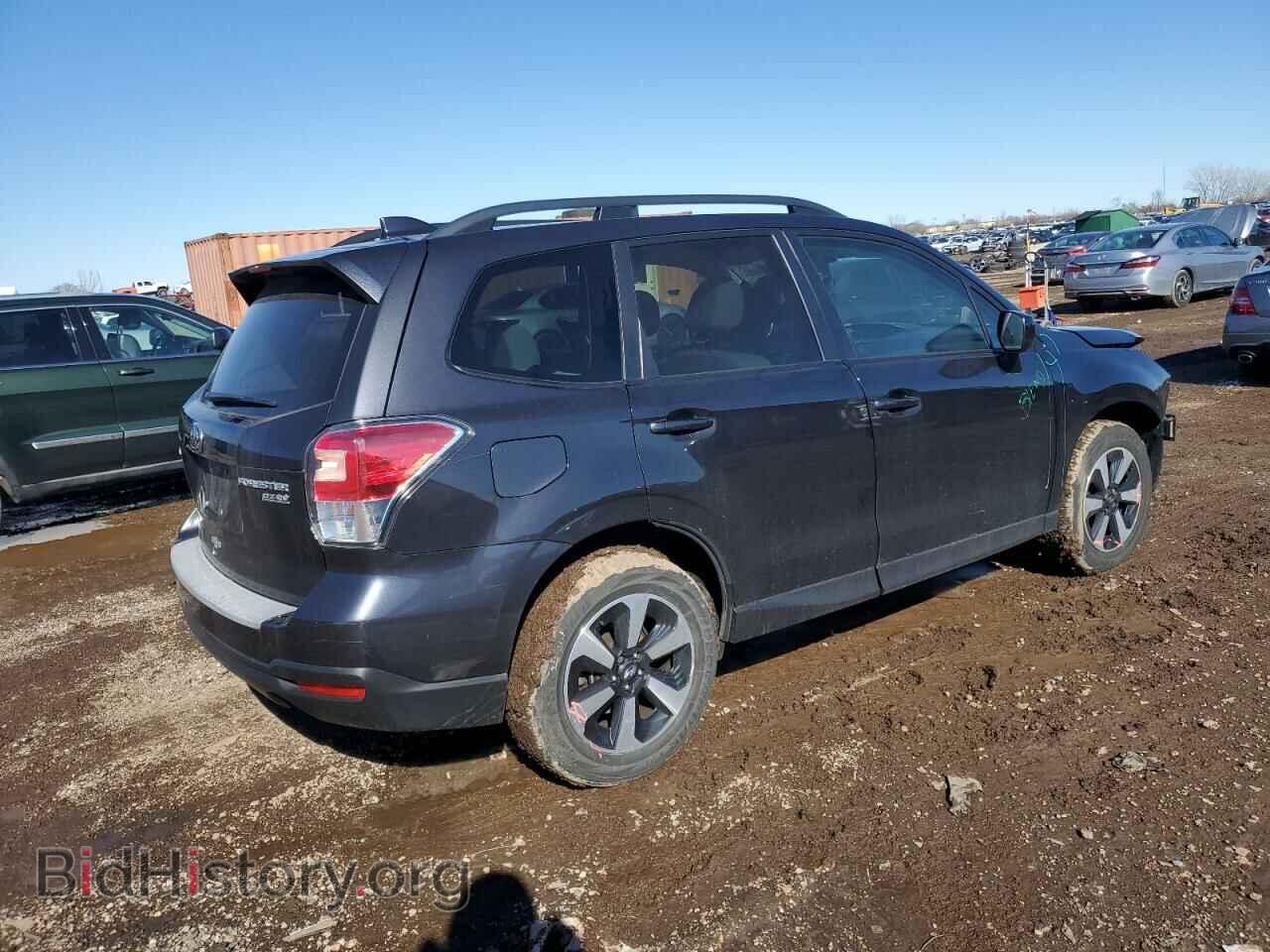 2017 SUBARU FORESTER - VIN: JF2SJAEC4HH575621 - Фото 3