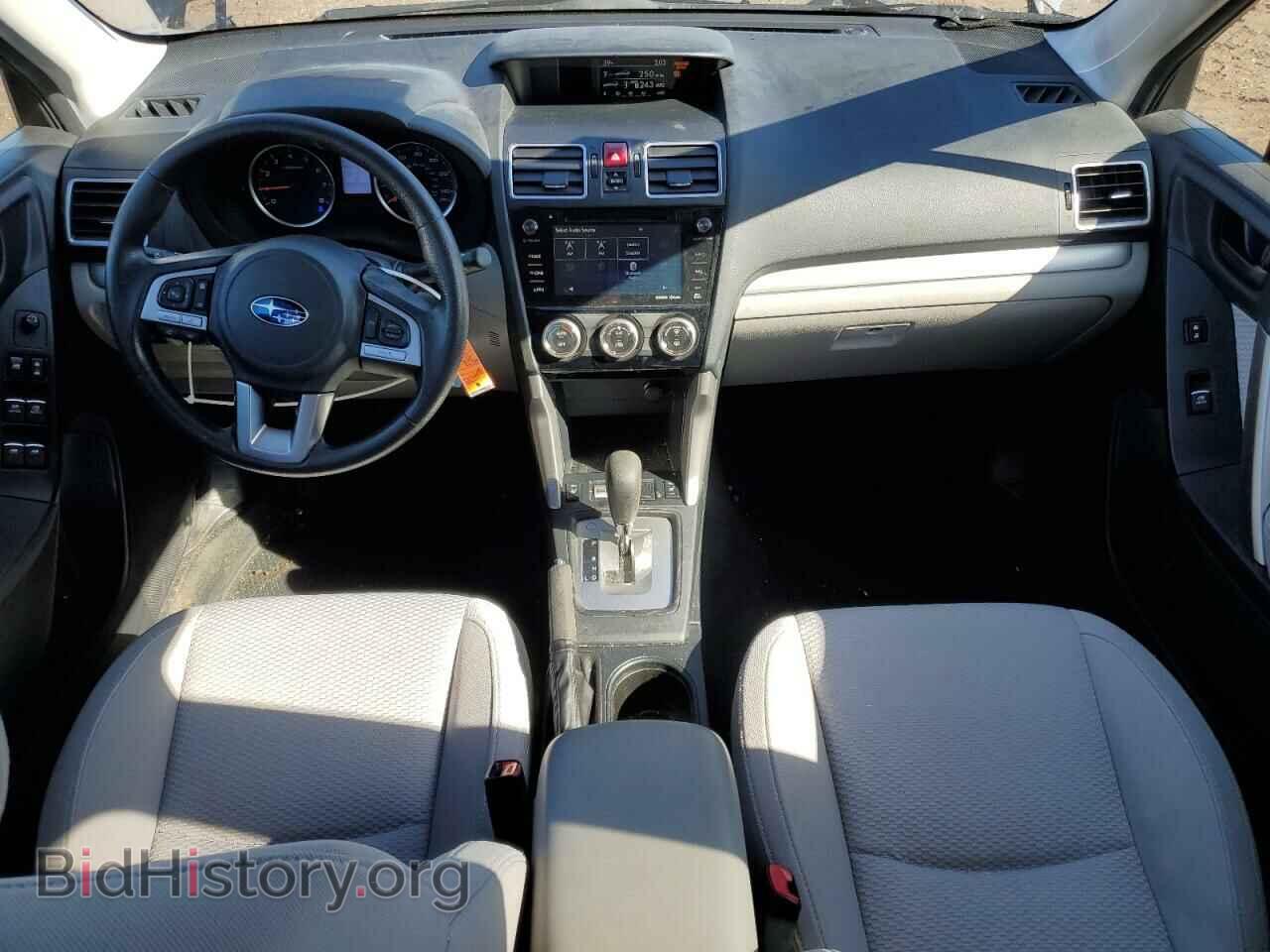 2017 SUBARU FORESTER - VIN: JF2SJAEC4HH575621 - Фото 8