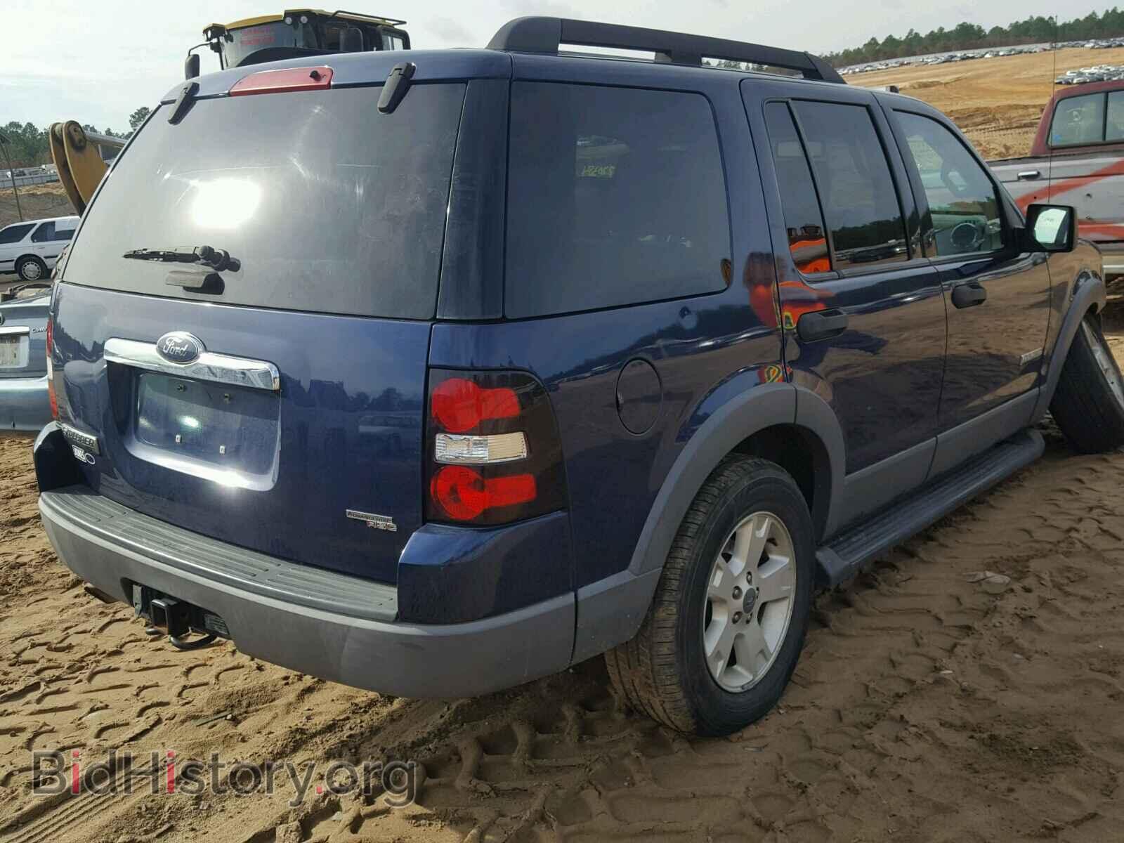 2006 FORD EXPLORER - VIN: 1FMEU63E06ZA15439 - Фото 4