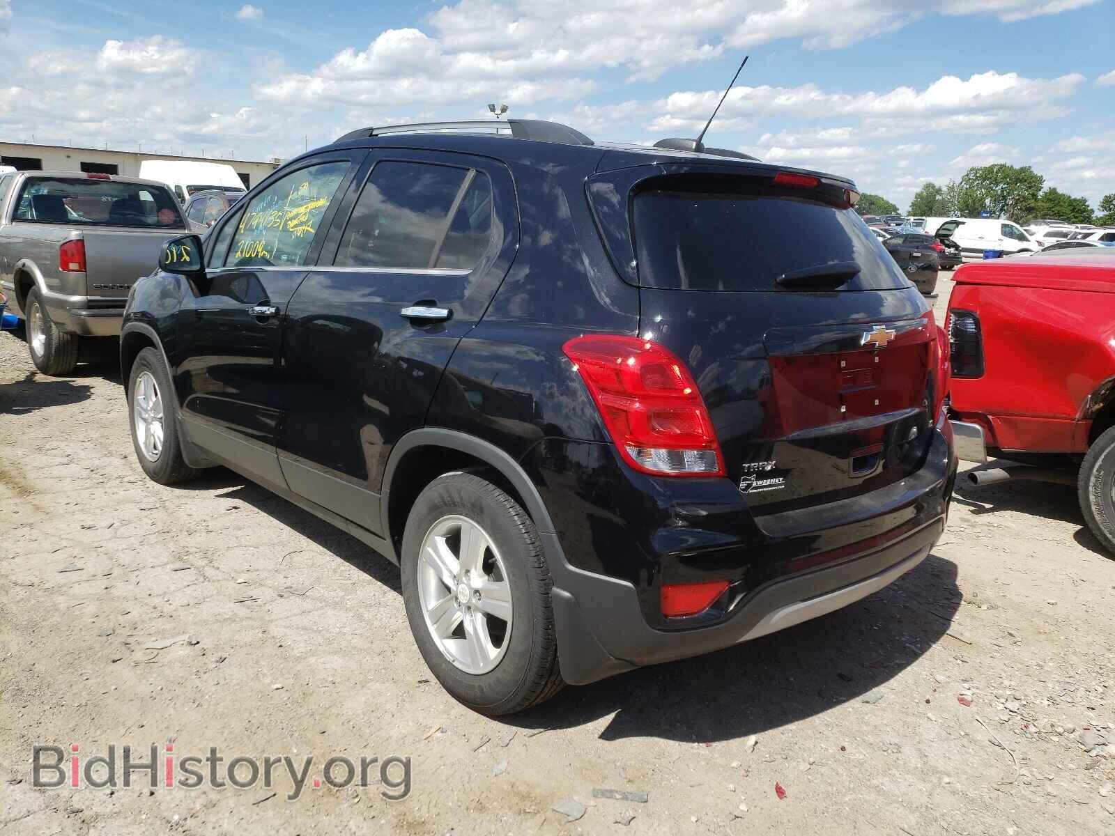 2017 CHEVROLET TRAX - VIN: 3GNCJLSB7HL281911 - Фото 3