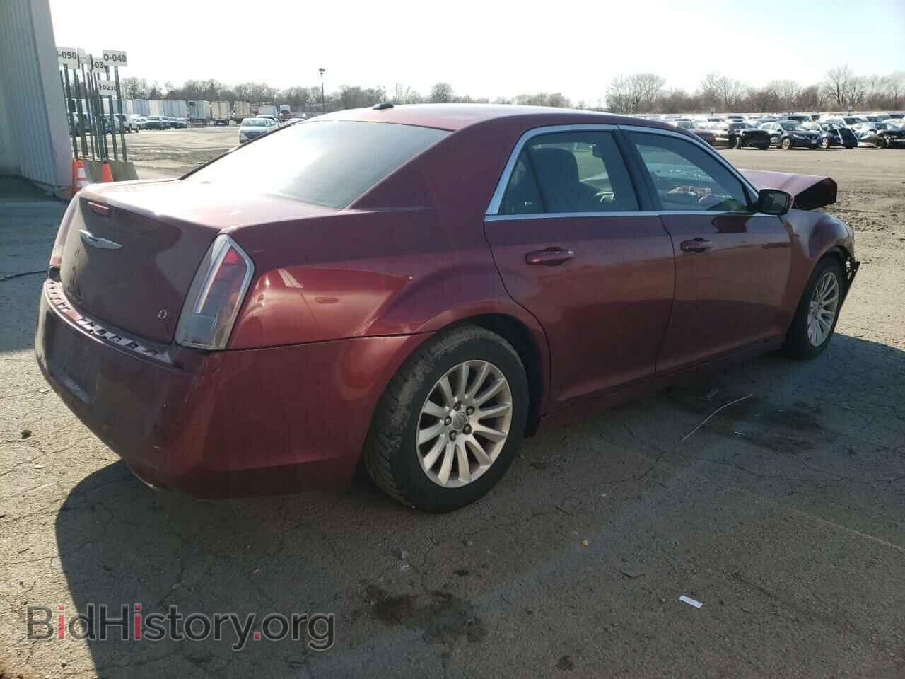 2012 CHRYSLER 300 - VIN: 2C3CCAAG3CH141090 - Фото 3