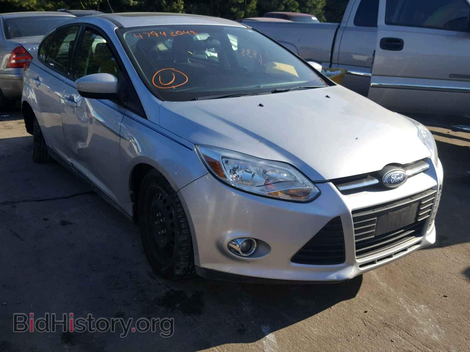 Photo 1FAHP3K2XCL205252 - FORD FOCUS 2012