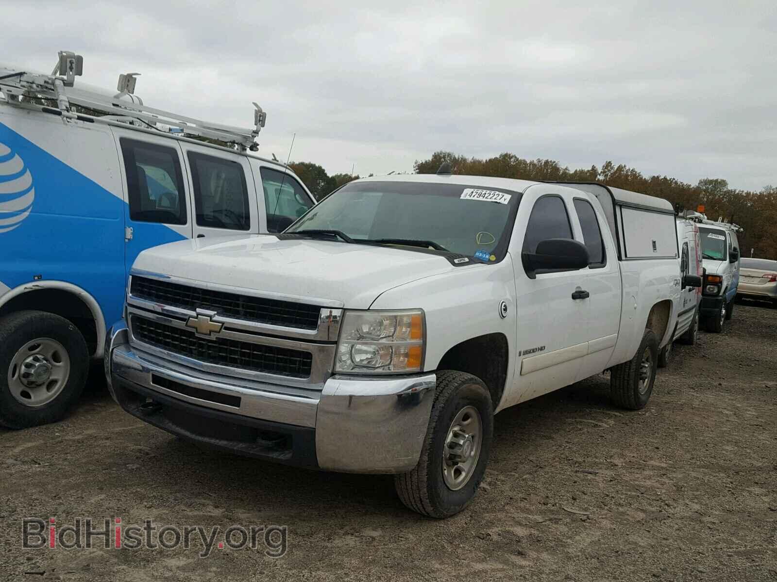 2007 CHEVROLET SILVERADO - VIN: 1GCHK29K67E585189 - Фото 2