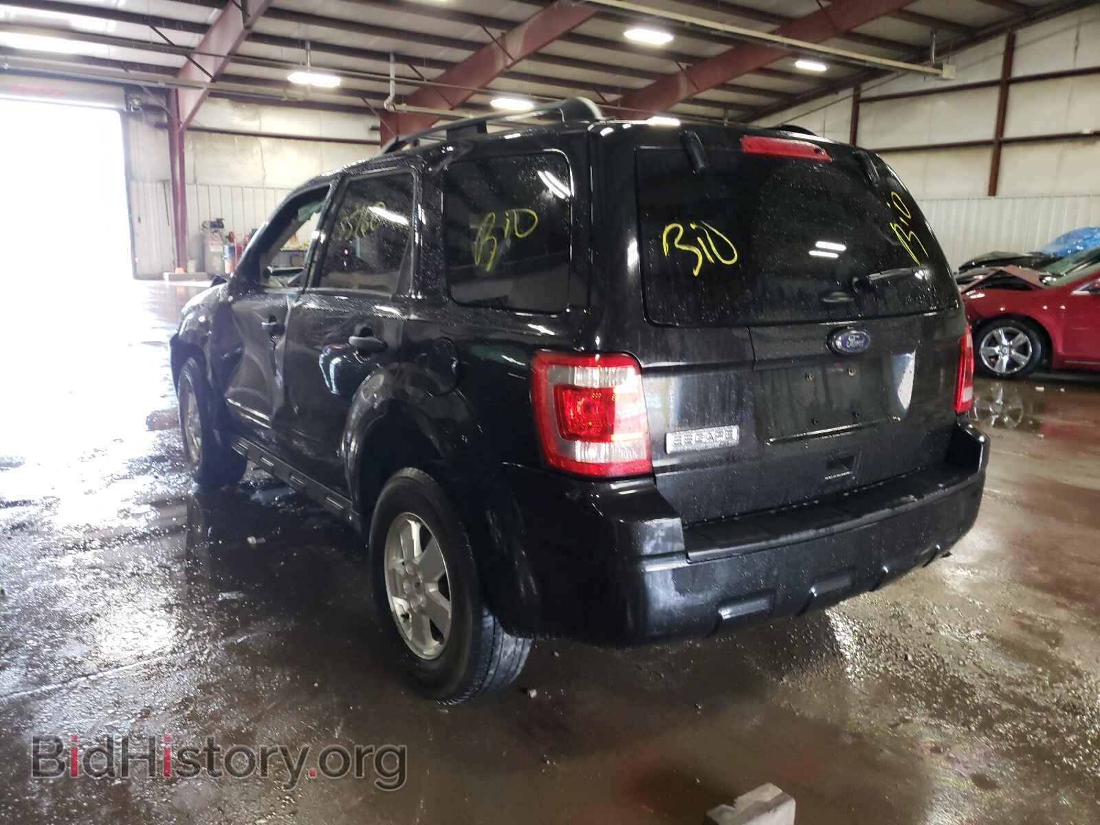 2011 FORD ESCAPE - VIN: 1FMCU9D78BKC37495 - Фото 3