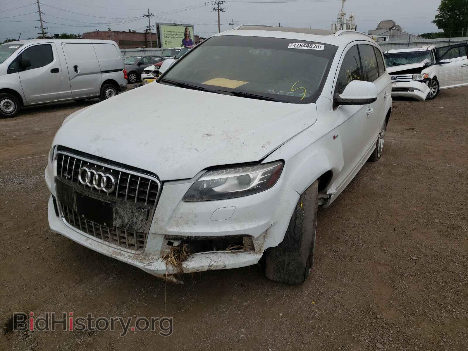 2013 AUDI Q7 - VIN: WA1DGAFE5DD002812 - Фото 2