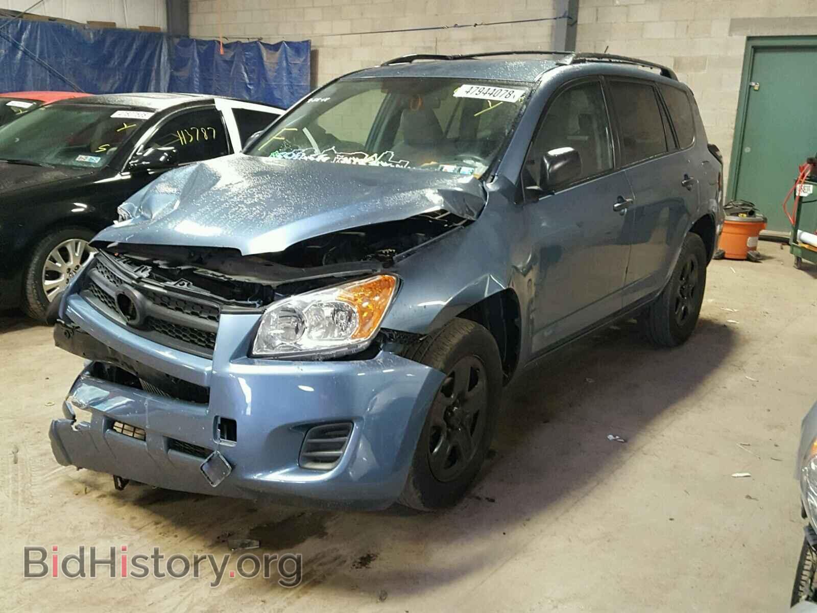 2011 TOYOTA RAV4 - VIN: 2T3BF4DV7BW088256 - Фото 2