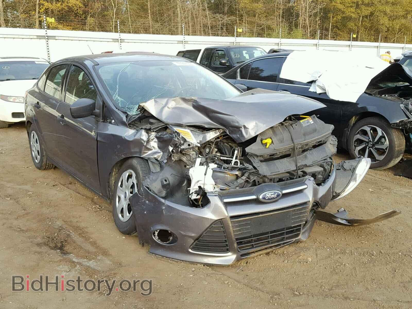Фотография 1FADP3E27DL143675 - FORD FOCUS 2013