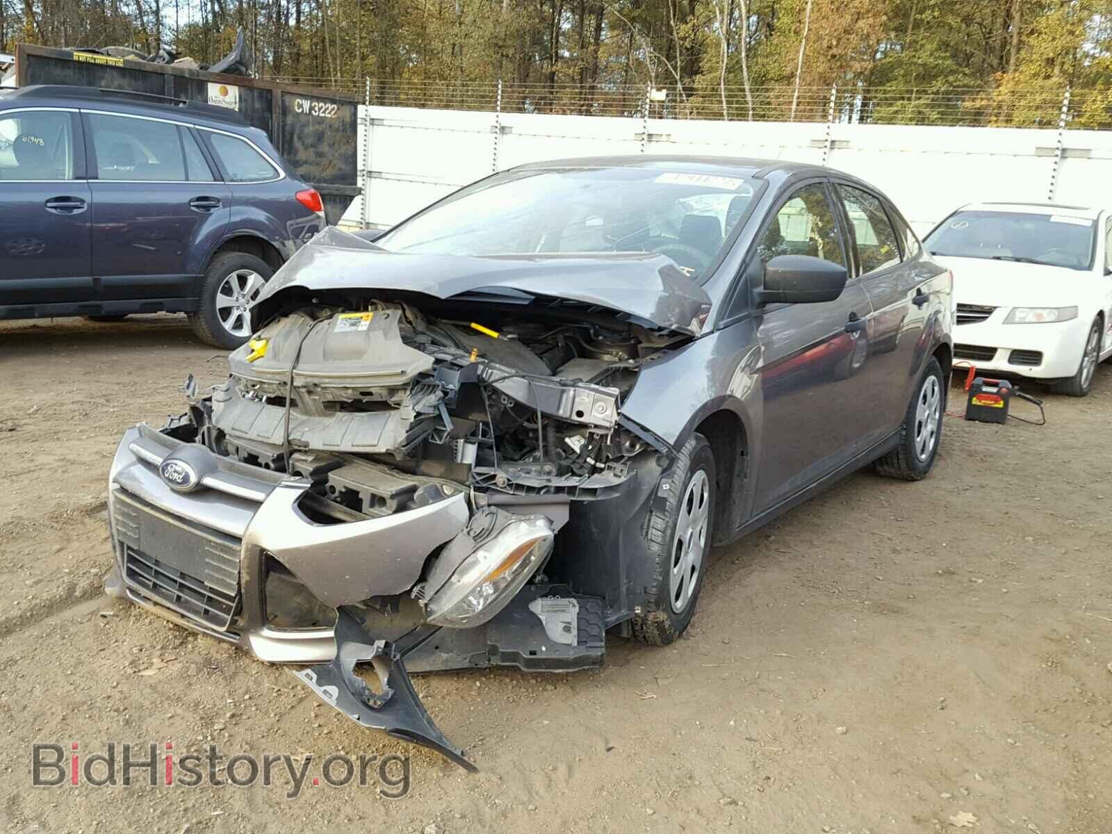 2013 FORD FOCUS - VIN: 1FADP3E27DL143675 - Photo 2
