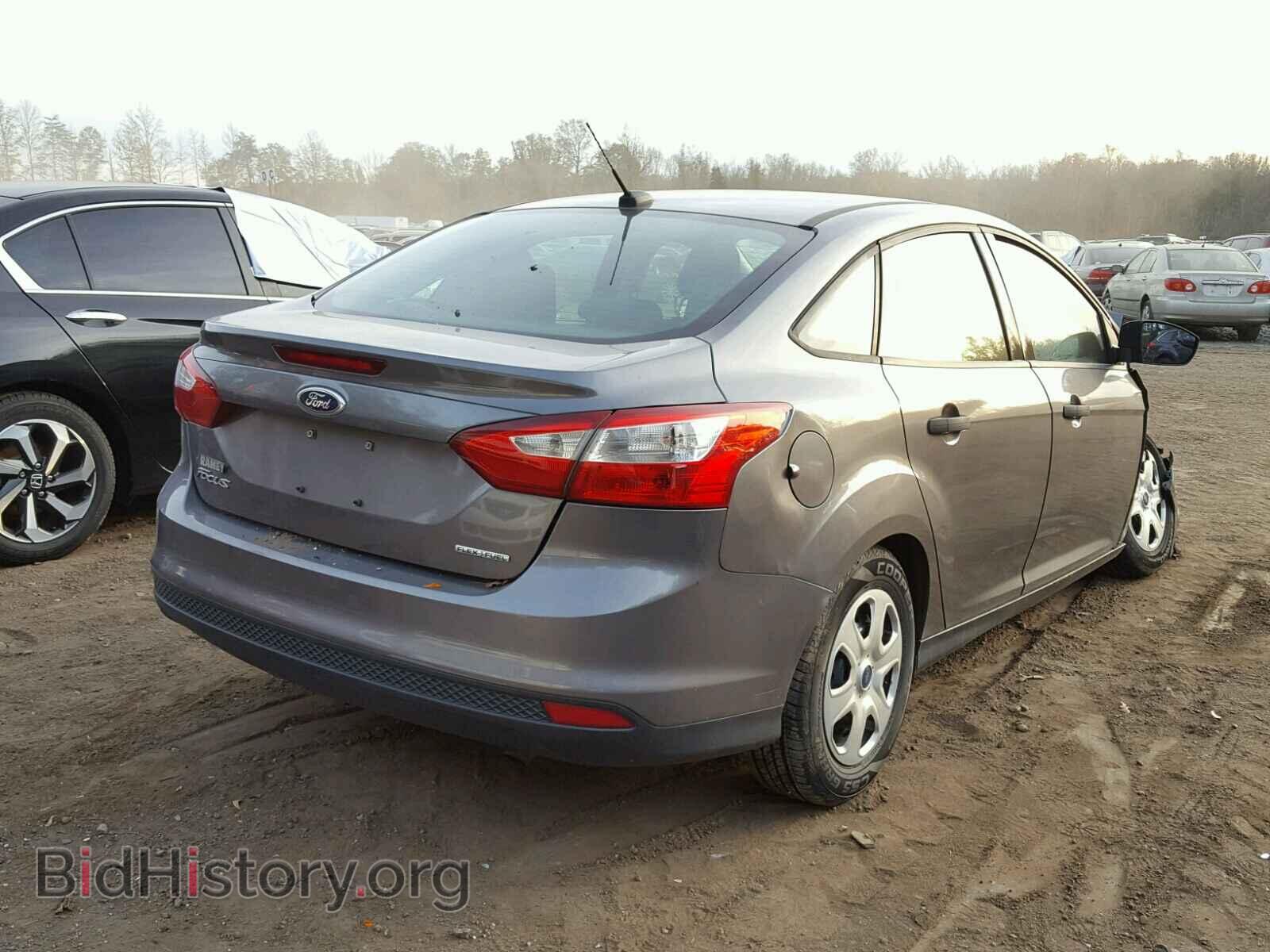 2013 FORD FOCUS - VIN: 1FADP3E27DL143675 - Photo 4